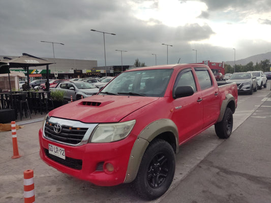 toyota hilux 2014