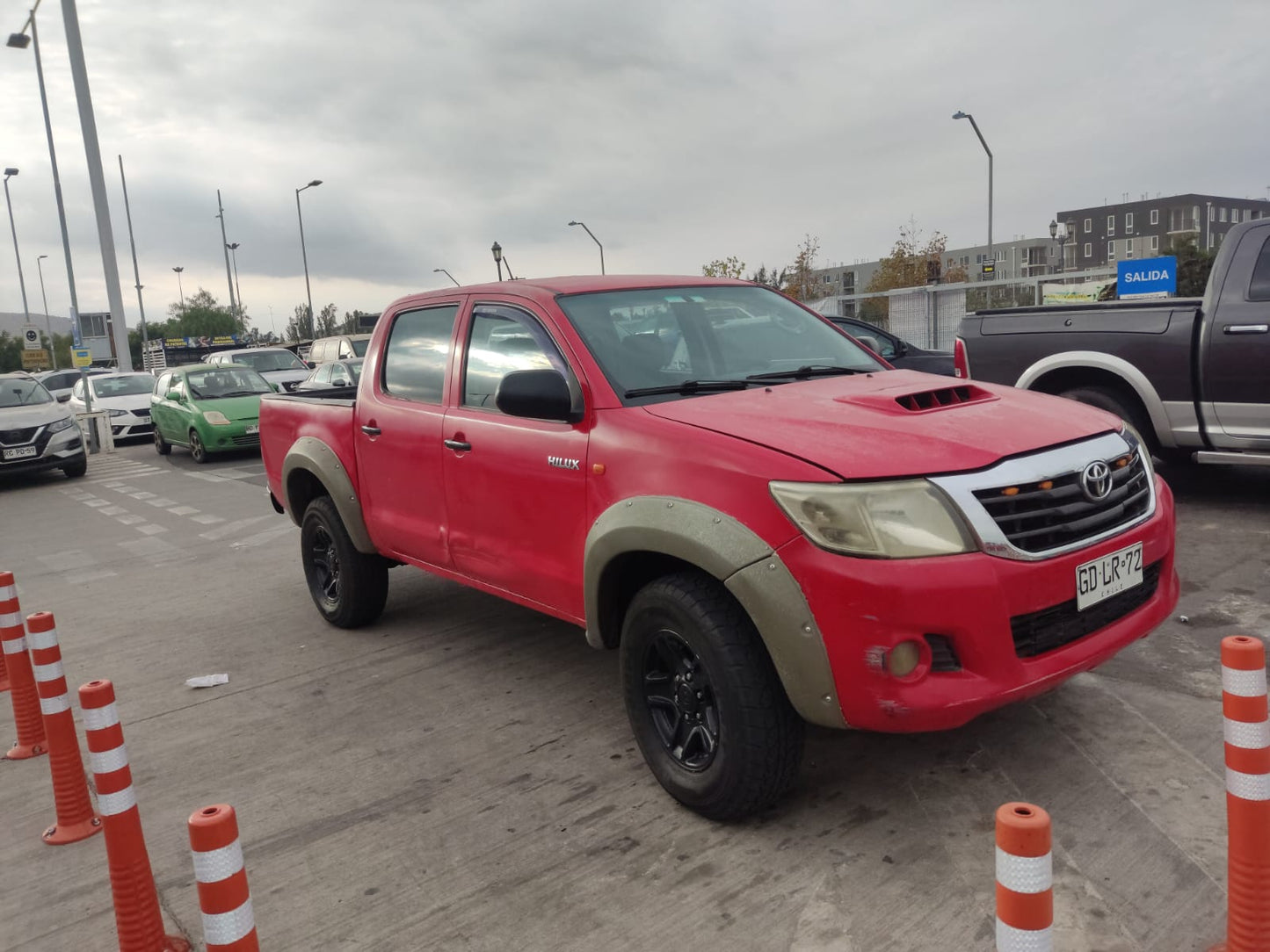 toyota hilux 2014